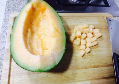 蝉吃不吃哈密瓜,揭秘蝉是否享用哈密瓜